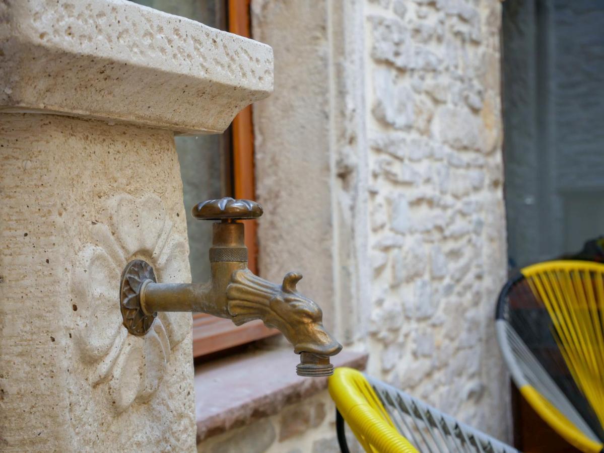 Gite Des Augustins Cremieu Luaran gambar